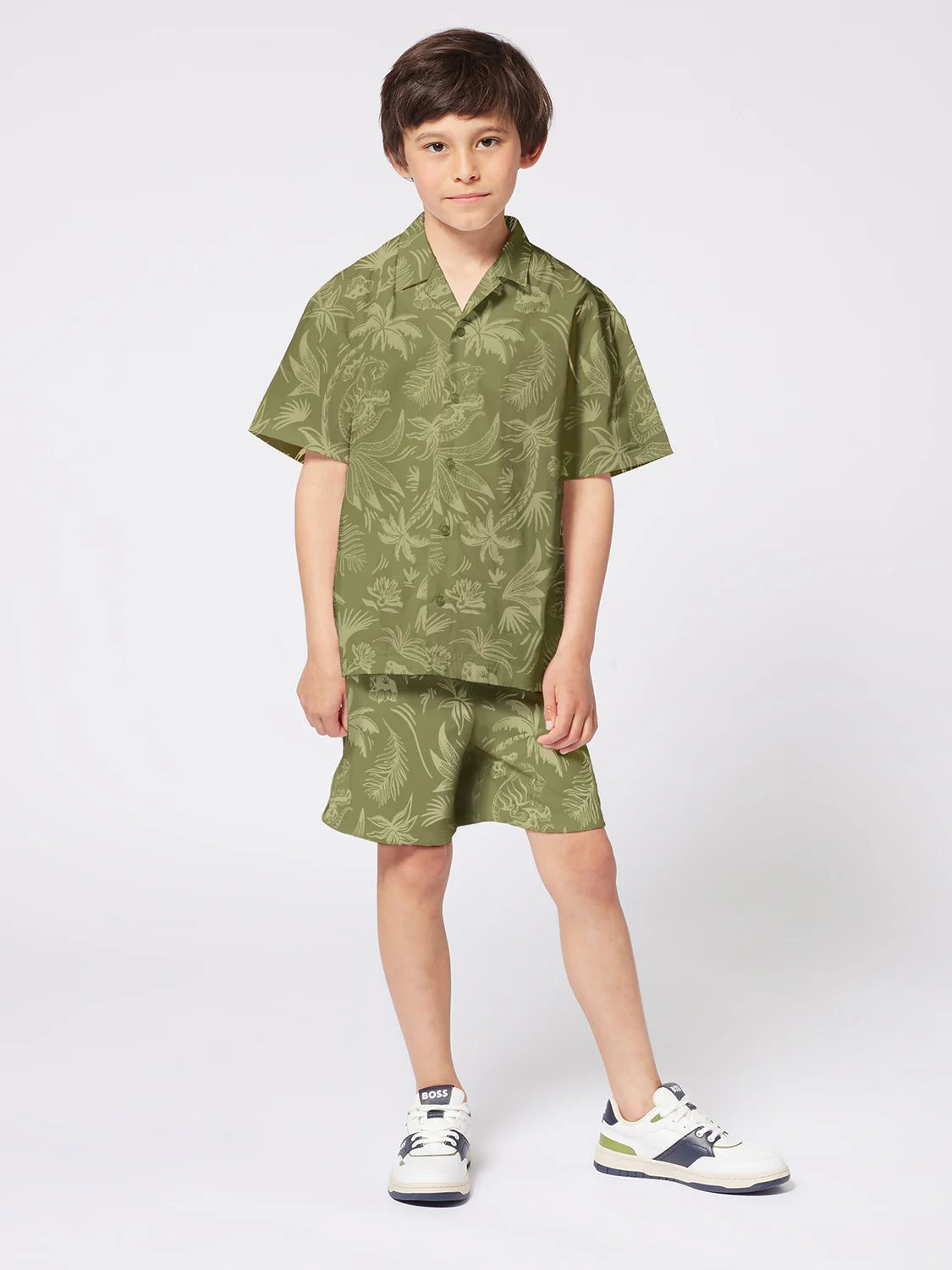 Shorts Olivgrün - Image 2