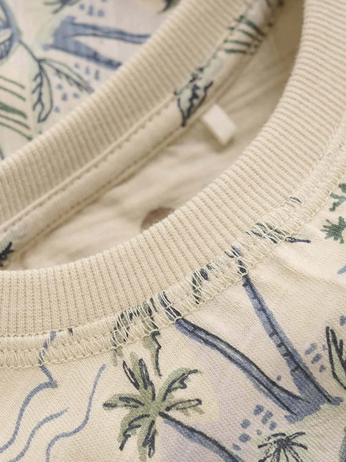 T-Shirt Beige - Image 3