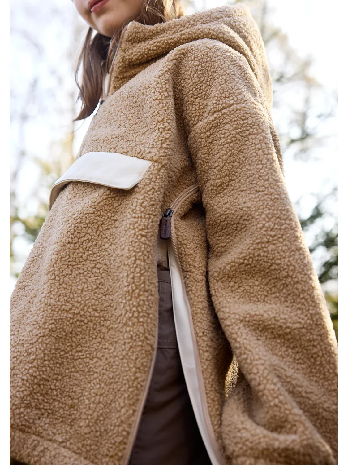 Fleece Pullover Beige - Image 6