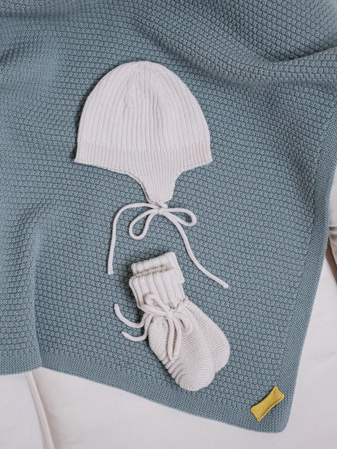 THE WOOLLY BABY BOOTIE - sand - Image 8